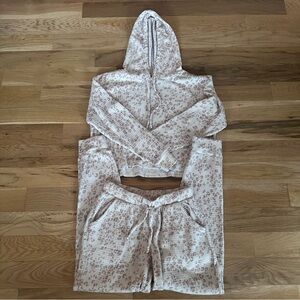 Pink Rose Small Lounge Pajama Set Soft Crop Top Pants with Pockets and Cuffs